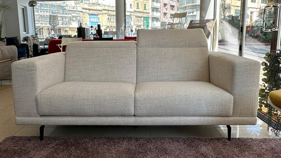 Andy 2.5 seater sofa - beige/white fabric