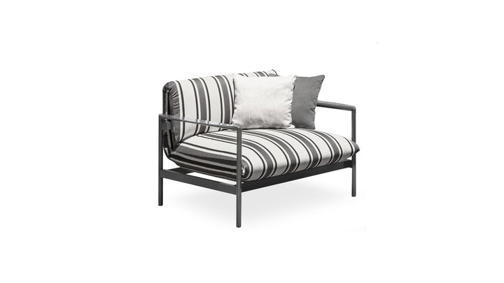 Nalu outdoor living armchair
